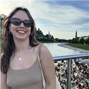 Supera ogni sfida scolastica! 💡 Aiuto compiti personalizzato per studenti